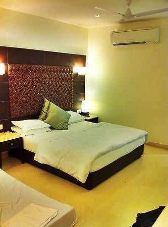 The Metropolis Guest House Near Rk Ashram Metro Station 뉴델리 외부 사진