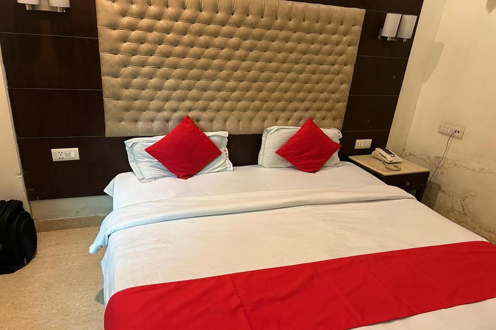 The Metropolis Guest House Near Rk Ashram Metro Station 뉴델리 외부 사진