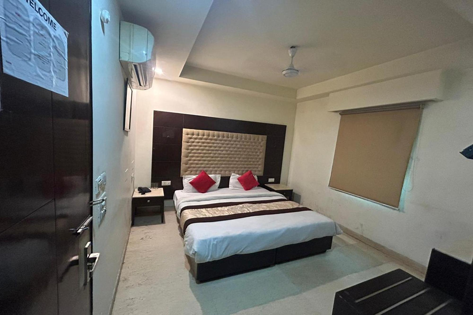 The Metropolis Guest House Near Rk Ashram Metro Station 뉴델리 외부 사진