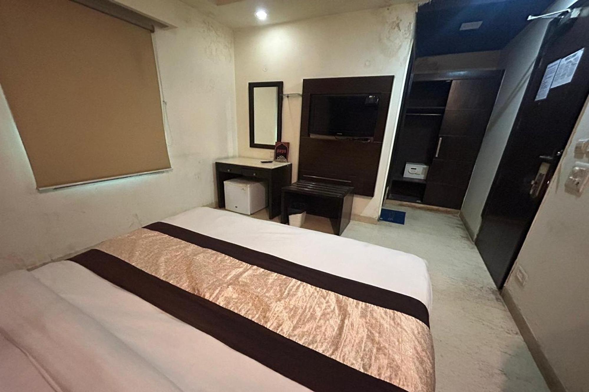 The Metropolis Guest House Near Rk Ashram Metro Station 뉴델리 외부 사진
