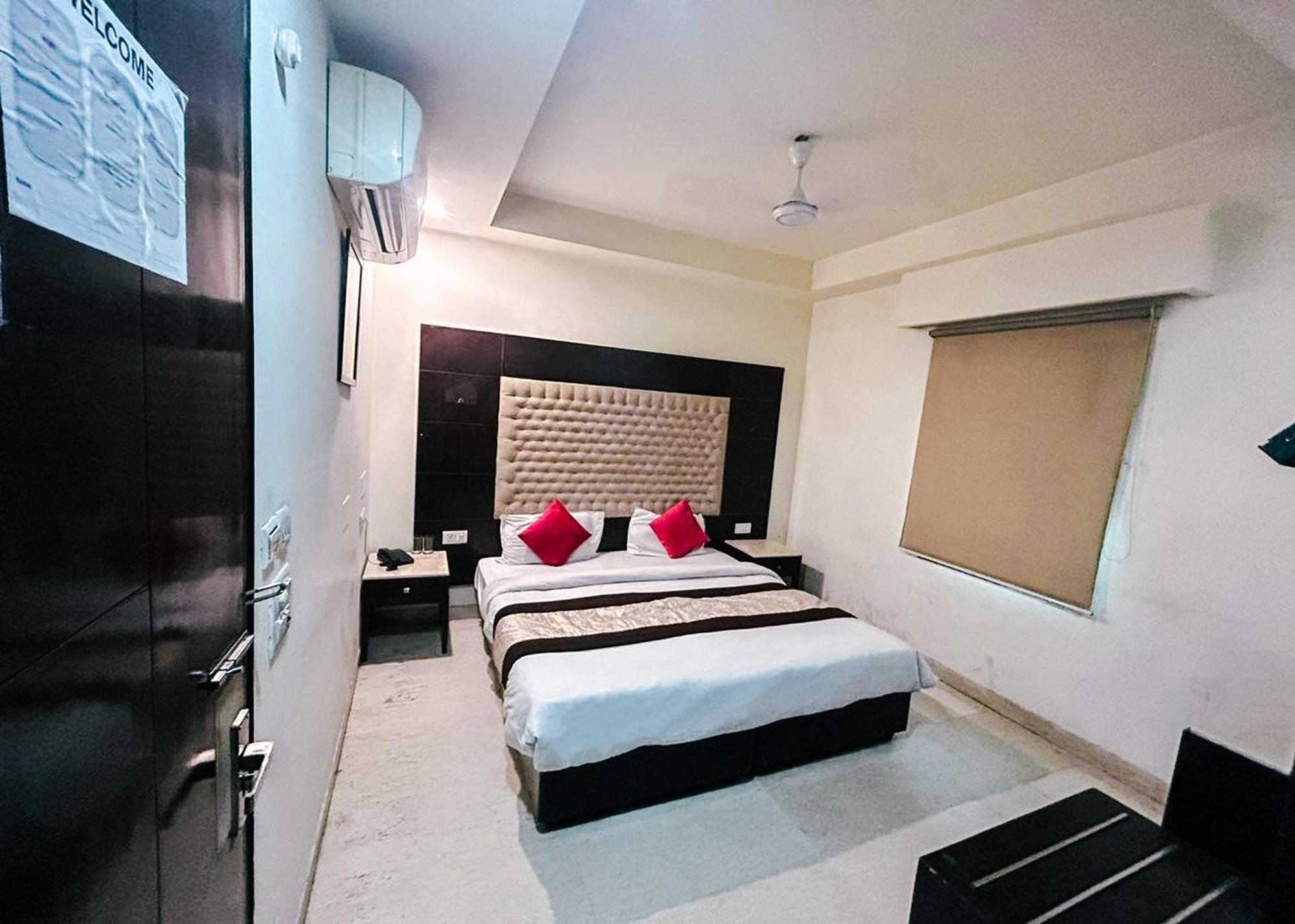 The Metropolis Guest House Near Rk Ashram Metro Station 뉴델리 외부 사진