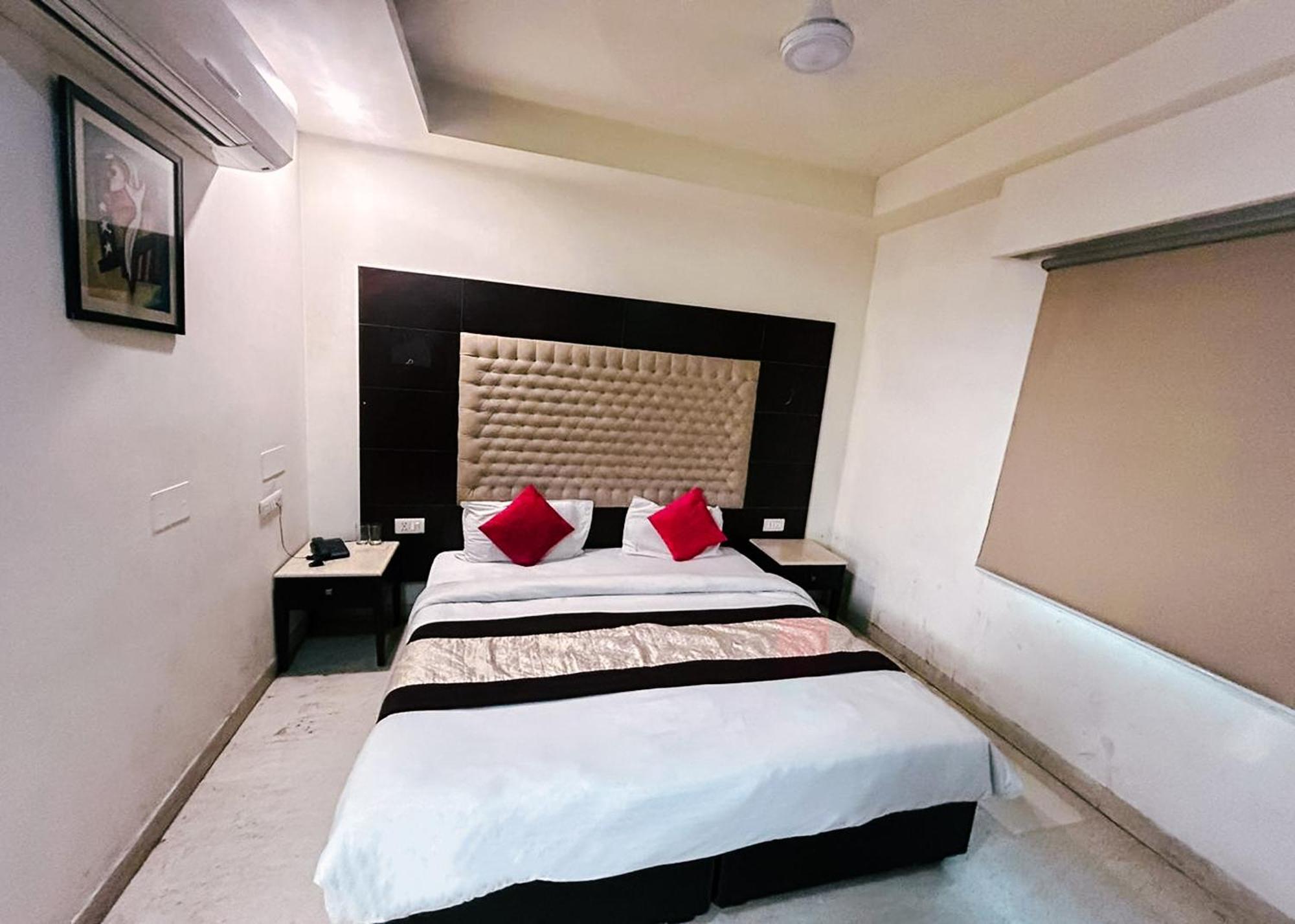 The Metropolis Guest House Near Rk Ashram Metro Station 뉴델리 외부 사진